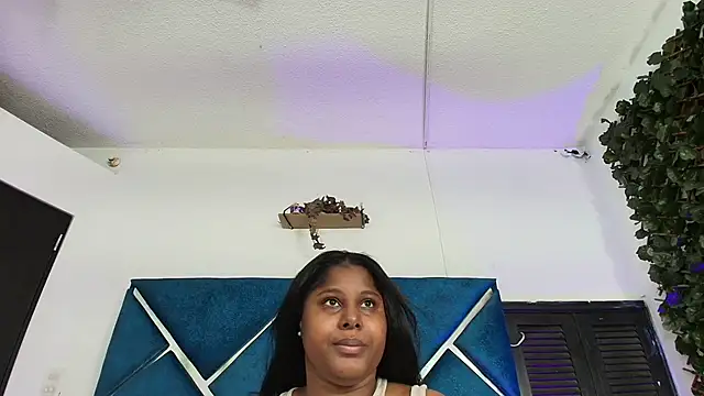 Snapshot of AlexaRousse4u chatting on 06-02-26, 10:10 AlexaRousse4u online show from 06-02-26, 10:10