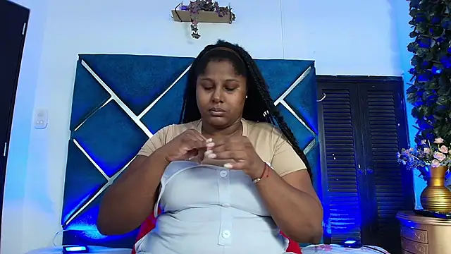 Snapshot of AlexaRousse4u chatting on 05-06-26, 10:25 AlexaRousse4u online show from 05-06-26, 10:25