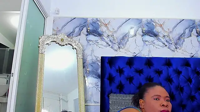 Snapshot of EBONY_SWEEET_ chatting on 07-10-26, 03:28 EBONY SWEEET online show from 07-10-26, 03:28