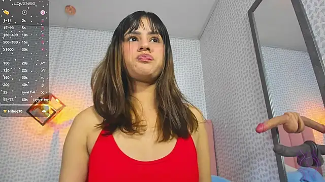 KAROLAGREY online show from 04-01-26, 01:41