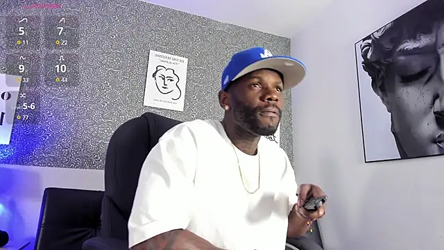 Snapshot of Mark_Vega chatting on 02-28-26, 02:33 Mark Vega online show from 02-28-26, 02:33