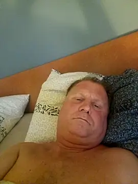 Demik71 online show from 02-11-26, 06:46