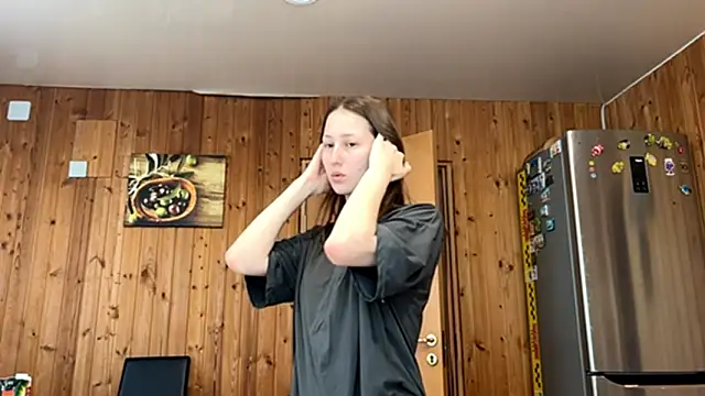 VickieKush online show from 02-12-26, 06:13