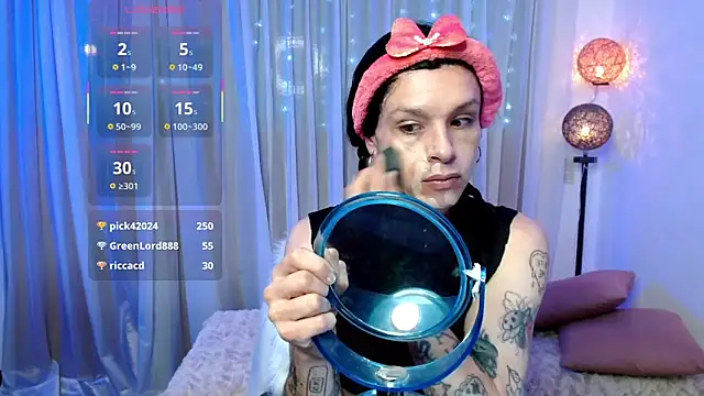 DanniHotBoy02 online show from 04-23-26, 11:06