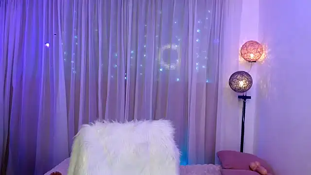 DanniHotBoy02 online show from 05-10-26, 06:32