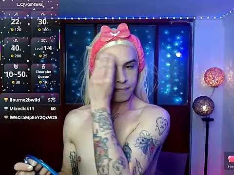 DanniHotBoy02 online show from 03-13-26, 11:21