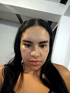 Snapshot of Anii_ta05 chatting on 03-18-26, 03:20 Anii ta05 online show from 03-18-26, 03:20