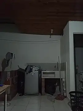 Max and anny online show from 03-25-26, 04:01