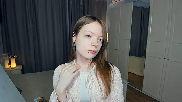 LavenderMitten online show from 03-07-26, 05:25