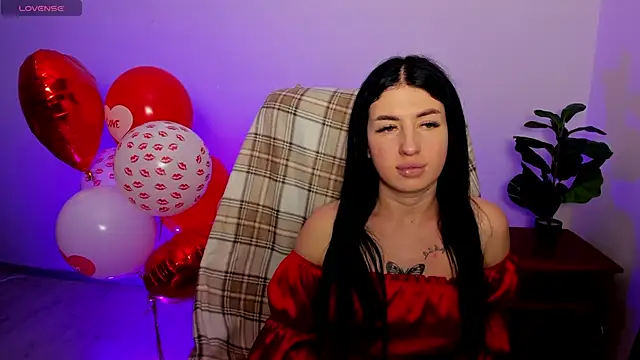 milanasky5 online show from 02-13-26, 04:07