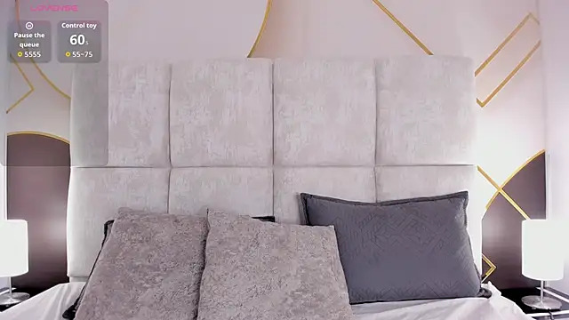 caroo giraldo   online show from 03-12-26, 07:40