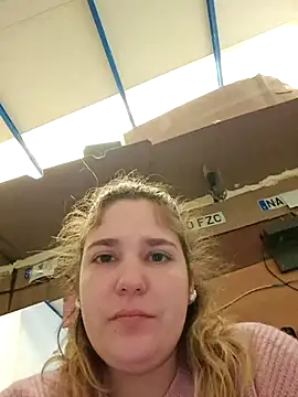 Dulcexpecado online show from 03-18-26, 01:24