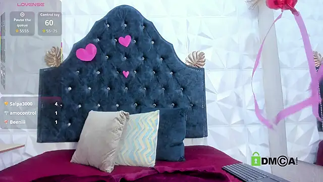  Victoria milf  online show from 02-14-26, 07:47