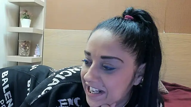 PinkyTwerkyX online show from 01-13-26, 11:25