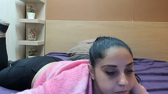 PinkyTwerkyX online show from 10-21-25, 08:58