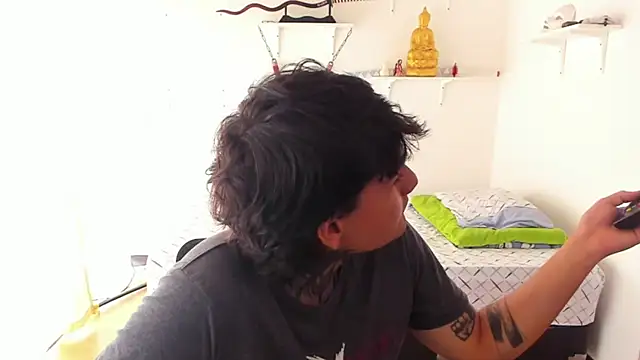 Snapshot of Your_Tao chatting on 02-22-26, 05:58 Your Tao online show from 02-22-26, 05:58