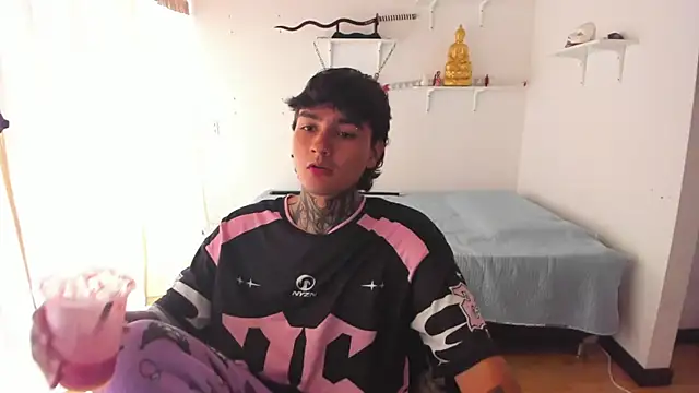 Snapshot of Your_Tao chatting on 02-19-26, 08:06 Your Tao online show from 02-19-26, 08:06