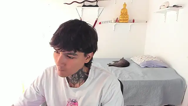 Snapshot of Your_Tao chatting on 02-21-26, 06:54 Your Tao online show from 02-21-26, 06:54