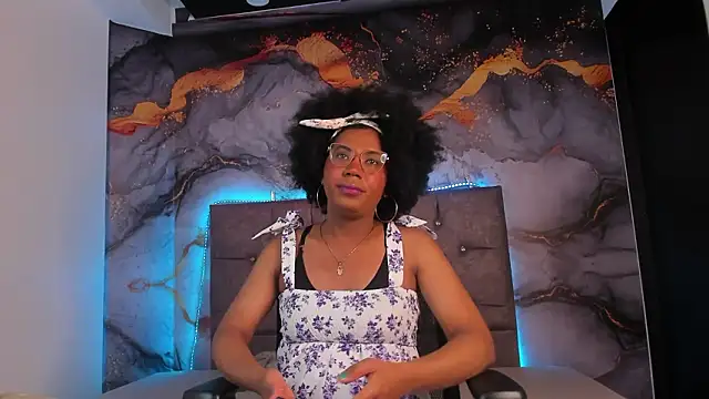 Snapshot of CataleyaMoon_ chatting on 02-10-26, 08:08 CataleyaMoon online show from 02-10-26, 08:08