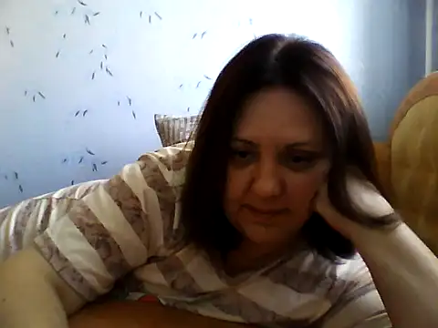 LockyCharm111 online show from 06-11-26, 04:53