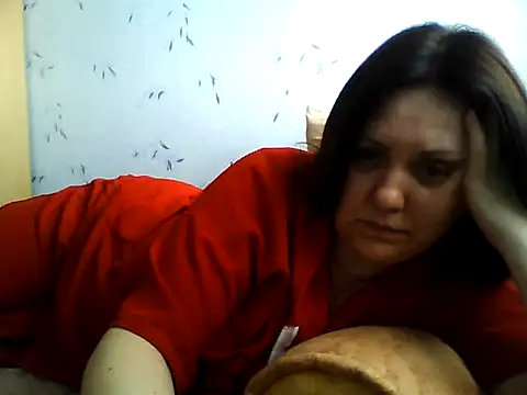 LockyCharm111 online show from 04-13-26, 03:27