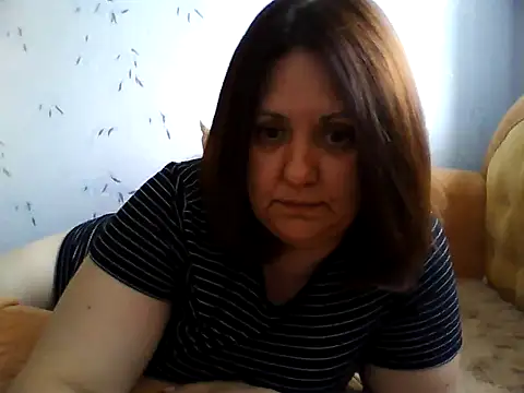 LockyCharm111 online show from 07-01-26, 04:29