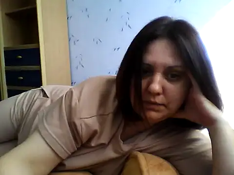 LockyCharm111 online show from 04-20-26, 01:03