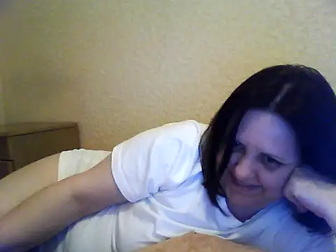 LockyCharm111 online show from 03-25-26, 07:13