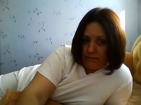 LockyCharm111 online show from 07-26-26, 02:02