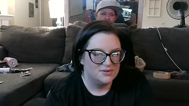 FreaksOffALeash3261 online show from 02-13-26, 07:52