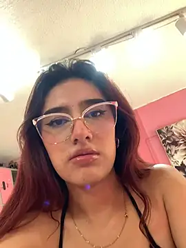 Snapshot of VelariaSoft chatting on 03-21-26, 01:04 VelariaSoft online show from 03-21-26, 01:04