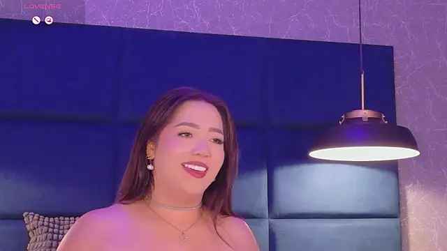 Hannah-Prada online show from 05-11-26, 04:04