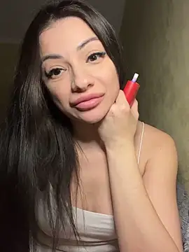 Layana Ro online show from 02-21-26, 05:09