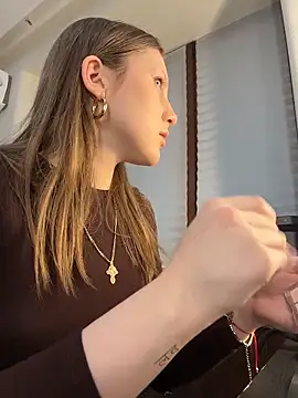 Snapshot of YourSweetArya chatting on 02-14-26, 02:17 YourSweetArya online show from 02-14-26, 02:17