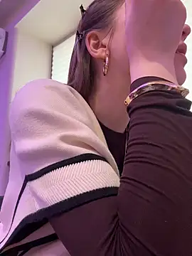 Snapshot of YourSweetArya chatting on 02-22-26, 01:24 YourSweetArya online show from 02-22-26, 01:24