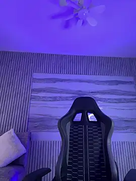 Sophie19   online show from 06-02-26, 12:16