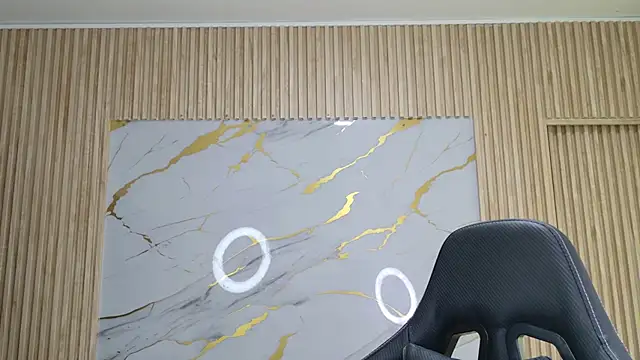 Sophie19   online show from 04-10-26, 11:39