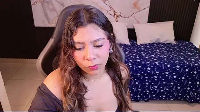 Sophie19   online show from 03-04-26, 01:08