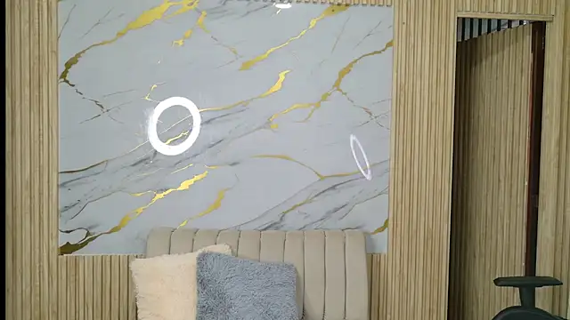 Sophie19   online show from 04-15-26, 11:38