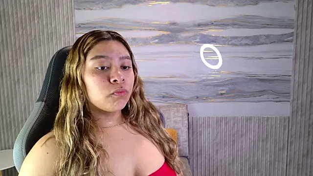 Sophie19   online show from 05-19-26, 12:12