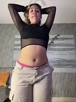 Sophie19   online show from 06-11-26, 09:50