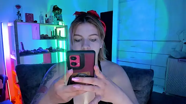 Snapshot of alessia_dolce chatting on 02-26-26, 09:04 alessia dolce online show from 02-26-26, 09:04