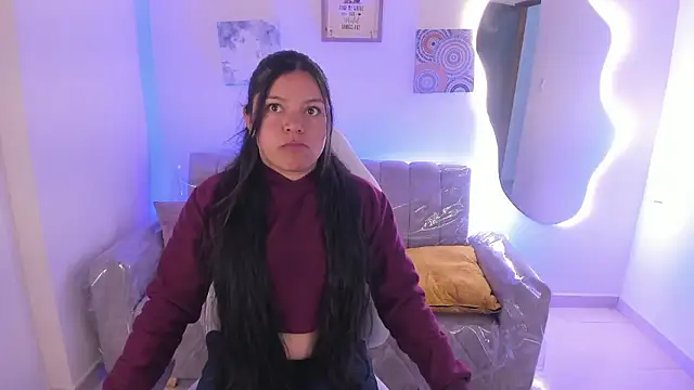 Snapshot of Afrodita_rouss chatting on 02-17-26, 08:28 Afrodita rouss online show from 02-17-26, 08:28