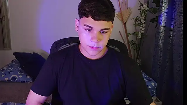 eithan jonnes online show from 04-08-26, 07:48