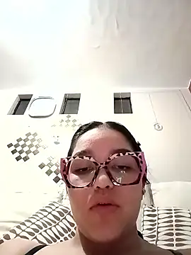 Snapshot of samantha-691 chatting on 02-28-26, 03:50 samantha-691 online show from 02-28-26, 03:50