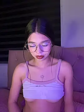 Snapshot of Deva_00 chatting on 03-02-26, 07:15 Deva 00 online show from 03-02-26, 07:15