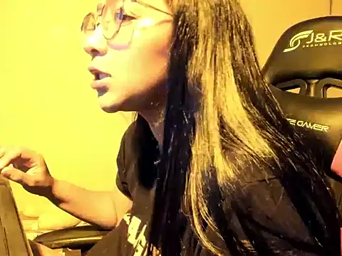 QueenNyxx online show from 03-04-26, 06:04