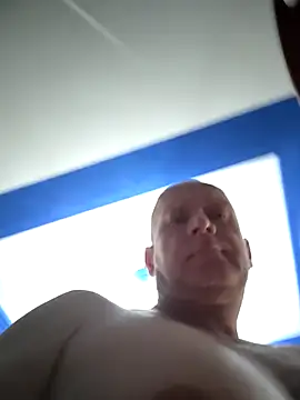 sk8brd snwbrd no snitch online show from 02-19-26, 01:13