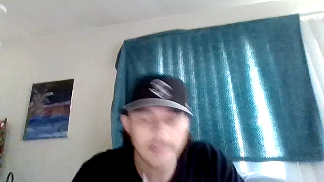 Snapshot of Tallhungandcloudy chatting on 02-21-26, 10:01 Tallhungandcloudy online show from 02-21-26, 10:01