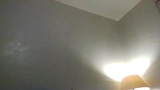 Snapshot of Tallhungandcloudy chatting on 02-27-26, 03:18 Tallhungandcloudy online show from 02-27-26, 03:18